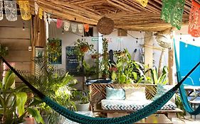 Barco Verde Hostel